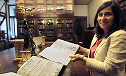 Foto: Investigadora da UTAD localiza Manuscrito do século 18 julgado perdido