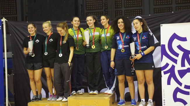 Foto: Medalha Bronze Equipa Tenis Mesa Feminino