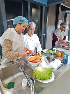 Estudantes da UTAD e Auchan Vila Real a cozinhar